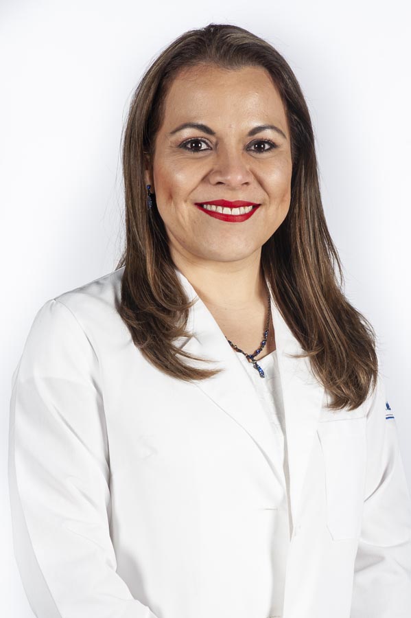 Foto de Dr. Olynka Vega Vega, Nefrología en Ciudad de México