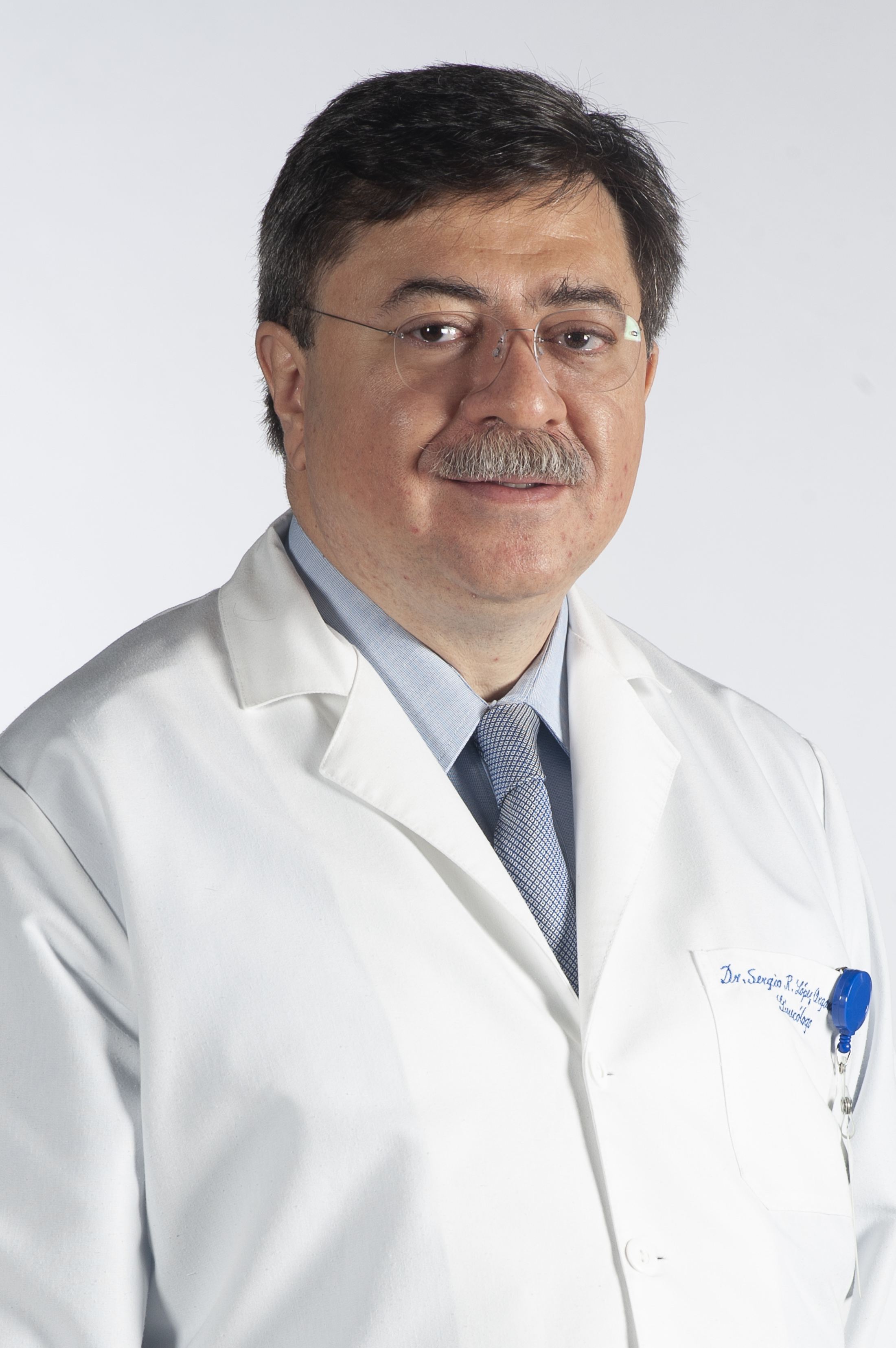 Foto de Dr. Sergio Rafael López Organista, Ginecología y Obstetricia en Ciudad de México